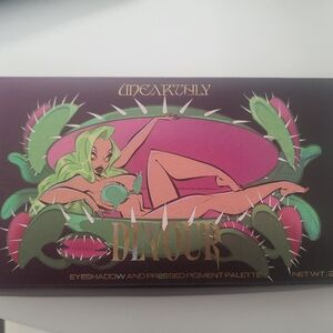 Unearthly Devour Eyeshadow Palette